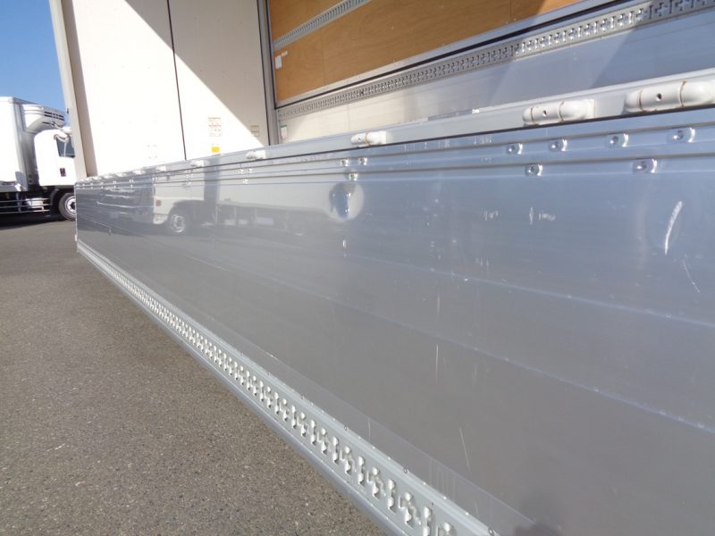 日産UD 中型トラック ウィングエアサス(スムーサー) 画像