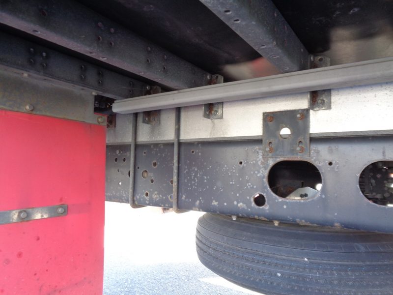 日産UD 中型トラック ウィングエアサス(スムーサー) 画像