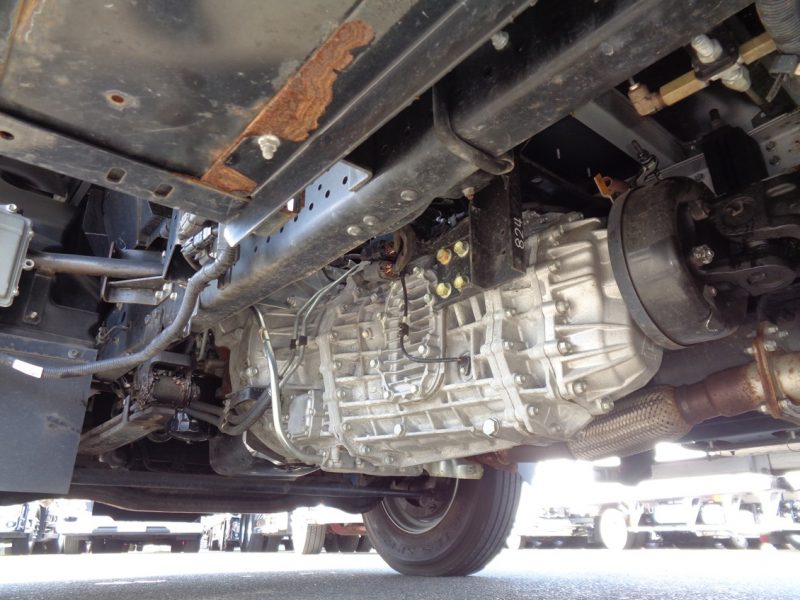 日産UD 中型トラック ウィングエアサス(スムーサー) 画像