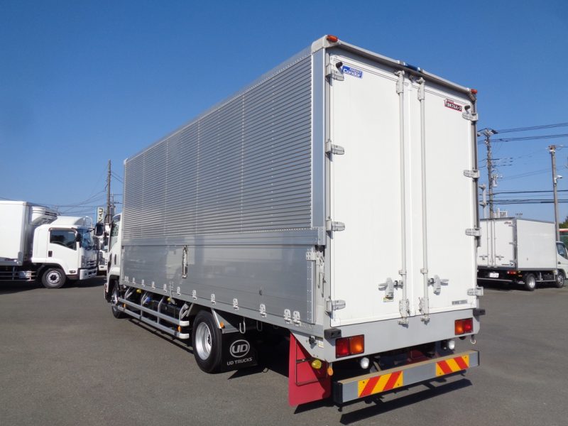 日産UD 中型トラック ウィングエアサス(スムーサー) 画像