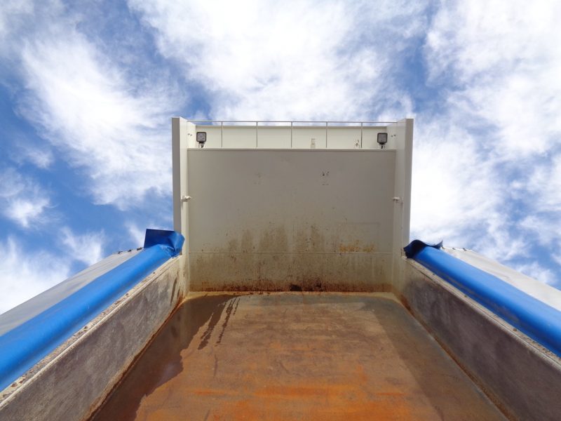 いすゞ 大型トラック ダンプ土砂5.3m(リターダー付) 画像