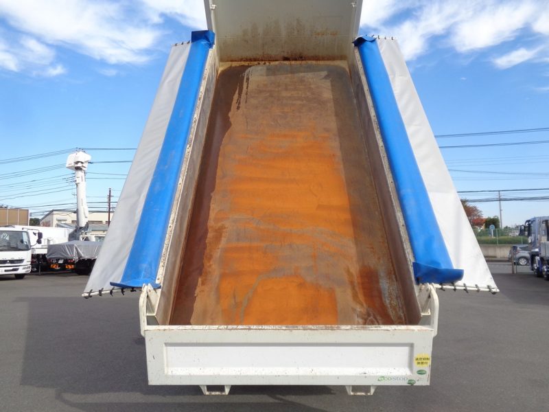 いすゞ 大型トラック ダンプ土砂5.3m(リターダー付) 画像