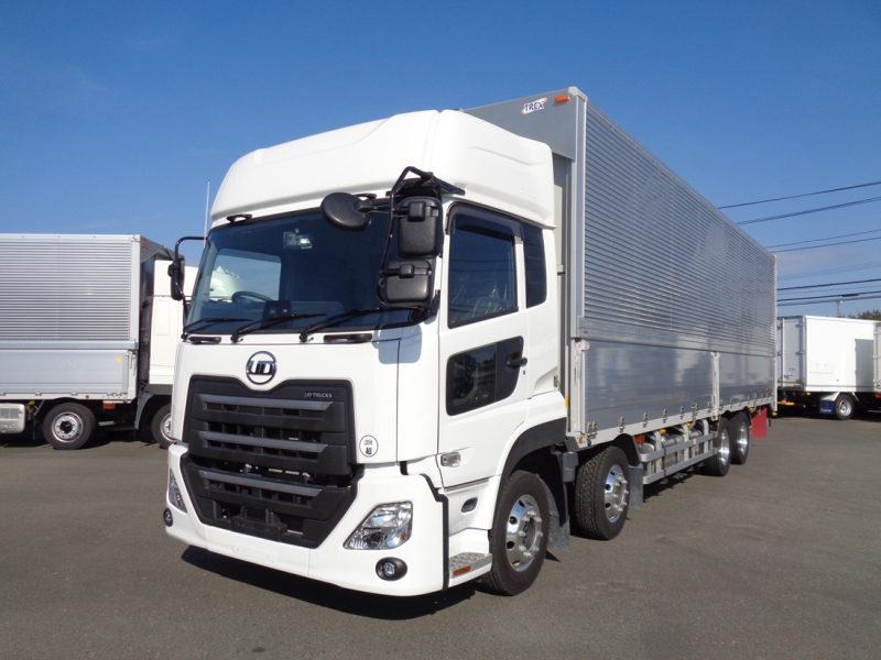 日産UD 大型トラック ウィングエアサスハイルーフ 画像