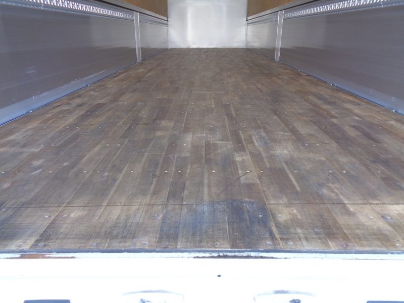 日産UD 大型トラック ウィングエアサスハイルーフ 画像