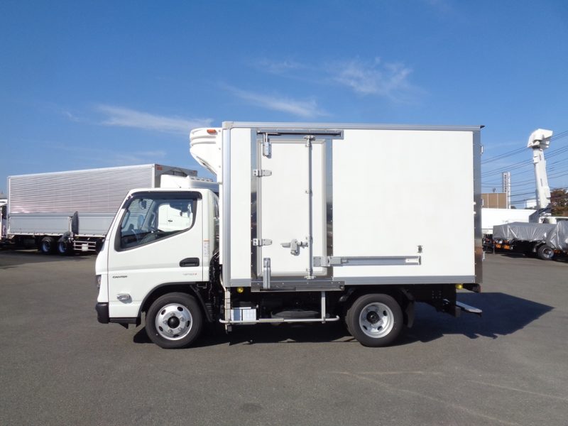 三菱 小型トラック 冷凍車低温 画像