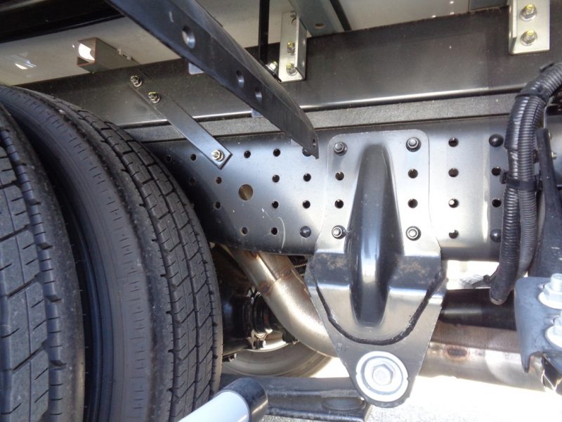 三菱 小型トラック 冷凍車低温 画像