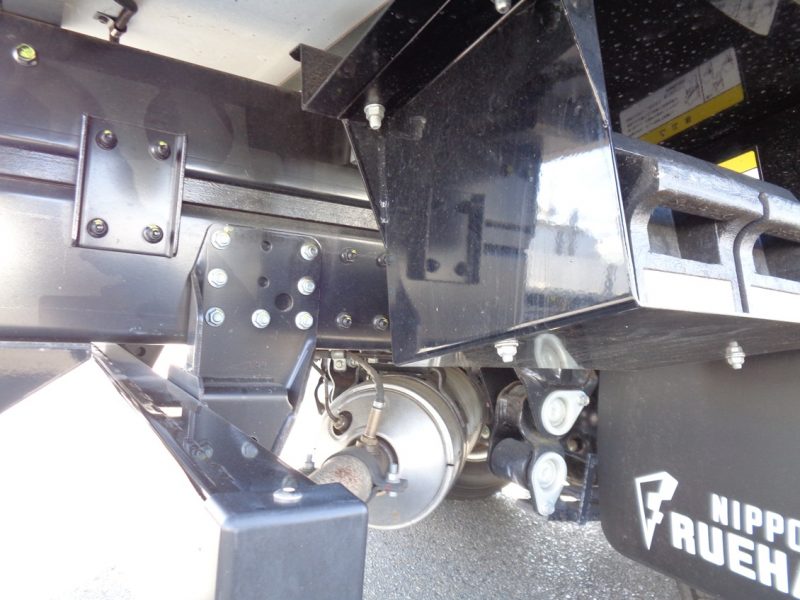 三菱 小型トラック 冷凍車低温 画像