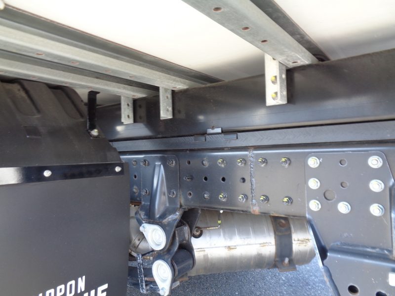 三菱 小型トラック 冷凍車低温 画像