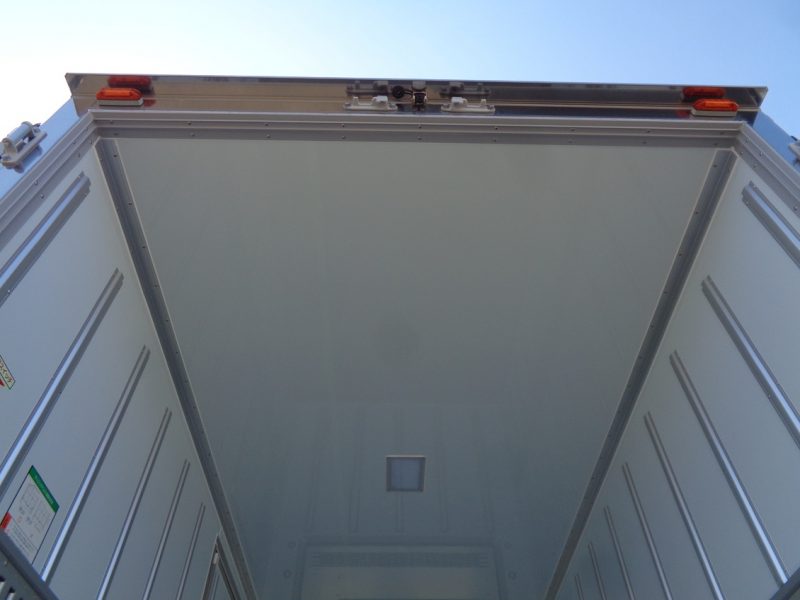 三菱 小型トラック 冷凍車低温 画像