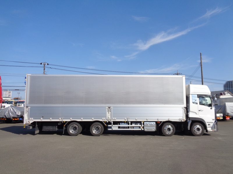 日産UD 大型トラック ウィングエアサスハイルーフ(鉄板張) 画像