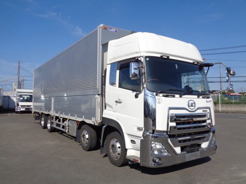 日産UD 大型トラック ウィングエアサスハイルーフ(鉄板張) 画像