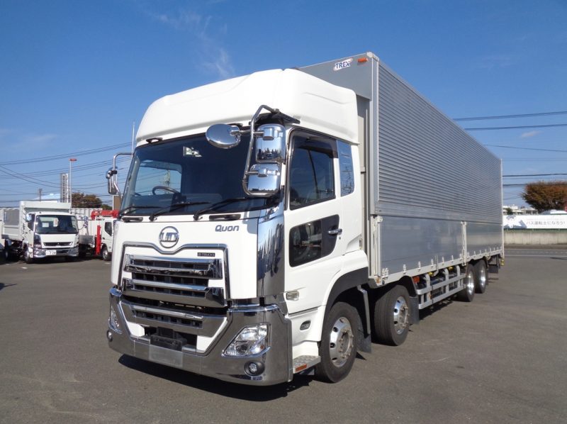日産UD 大型トラック ウィングエアサスハイルーフ(鉄板張) 画像