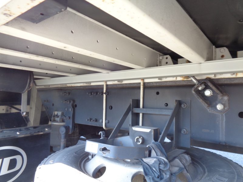 日産UD 大型トラック ウィングエアサスハイルーフ(鉄板張) 画像