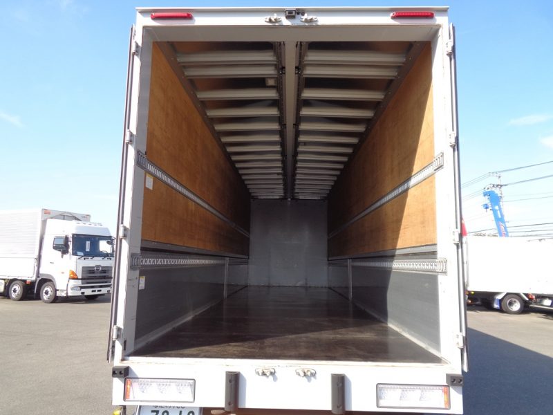 日産UD 大型トラック ウィングエアサスハイルーフ(鉄板張) 画像