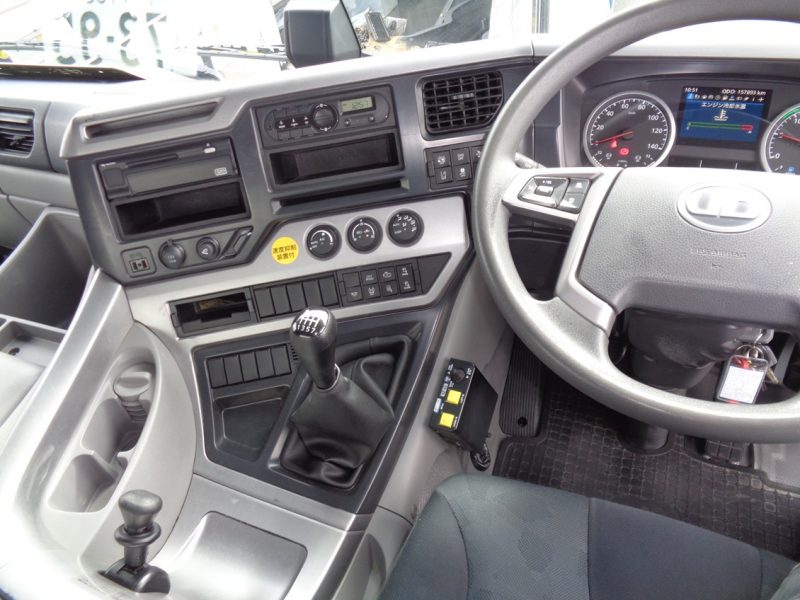 日産UD 大型トラック ダンプ土砂5.1m(リターダー付) 画像