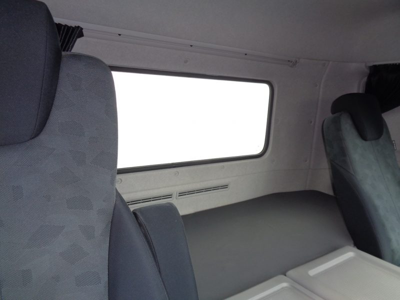 日産UD 大型トラック ダンプ土砂5.1m(リターダー付) 画像