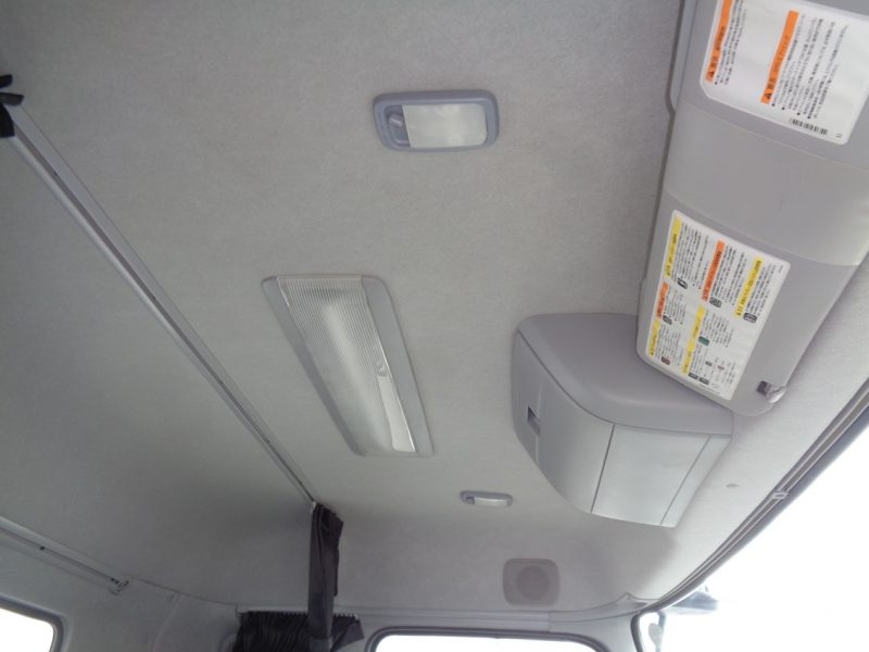 日産UD 大型トラック ダンプ土砂5.1m(リターダー付) 画像