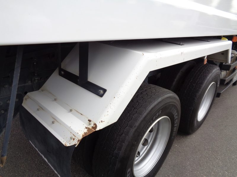 日産UD 大型トラック ダンプ土砂5.1m(リターダー付) 画像