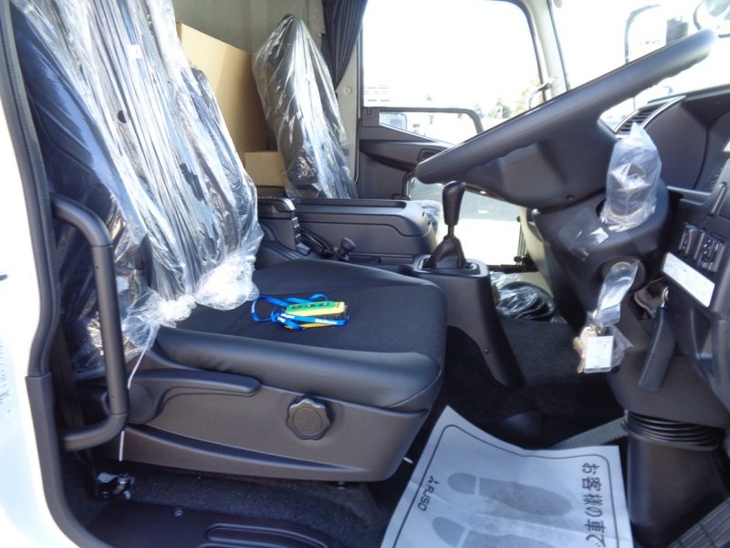 三菱 中型トラック 冷凍車ワイドエアサス格納PG付(スタンバイ付) 画像