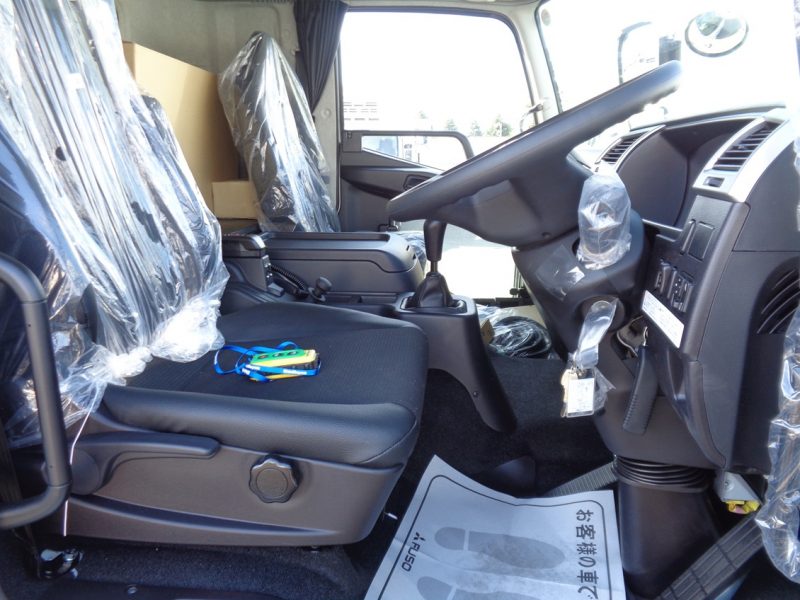 三菱 中型トラック 冷凍車ワイドエアサス格納PG付(スタンバイ付) 画像