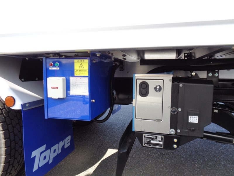 三菱 中型トラック 冷凍車ワイドエアサス格納PG付(スタンバイ付) 画像