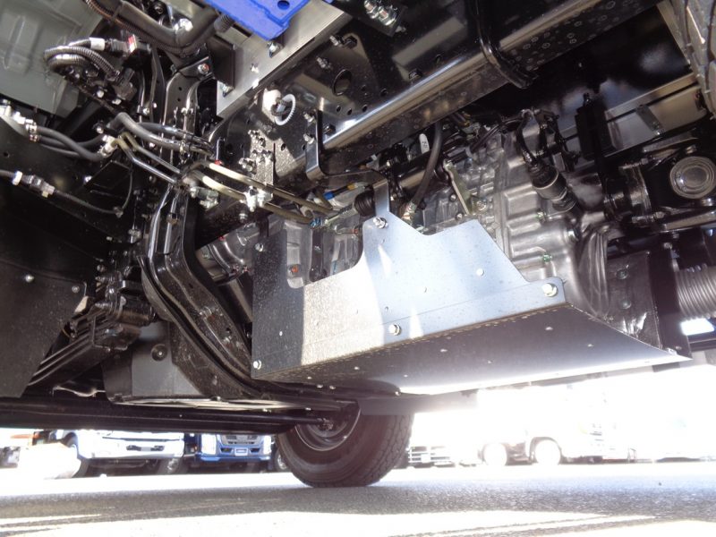 三菱 中型トラック 冷凍車ワイドエアサス格納PG付(スタンバイ付) 画像