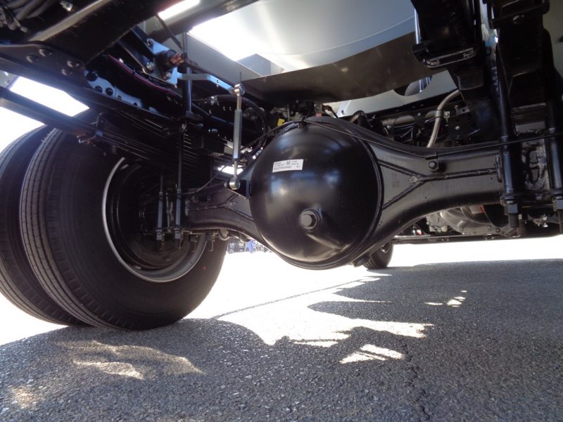 三菱 中型トラック ミキサー1.5m3カヤバ 画像