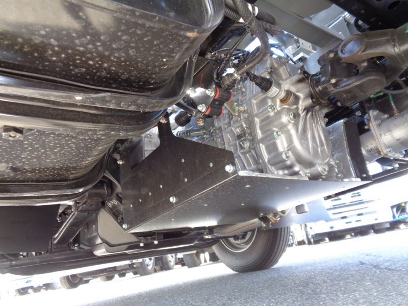 三菱 中型トラック ミキサー1.5m3カヤバ 画像