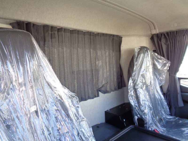 三菱 中型トラック ミキサー1.5m3カヤバ 画像