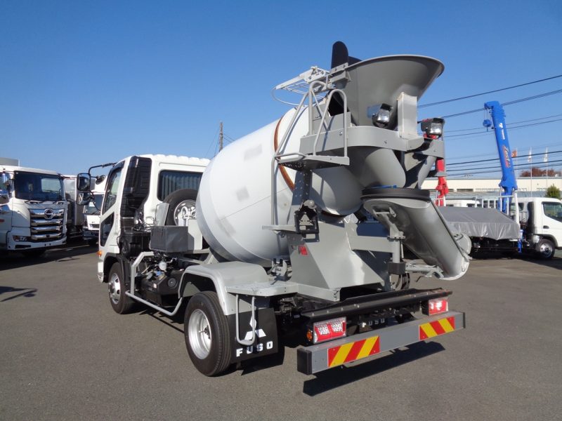 三菱 中型トラック ミキサー1.5m3カヤバ 画像