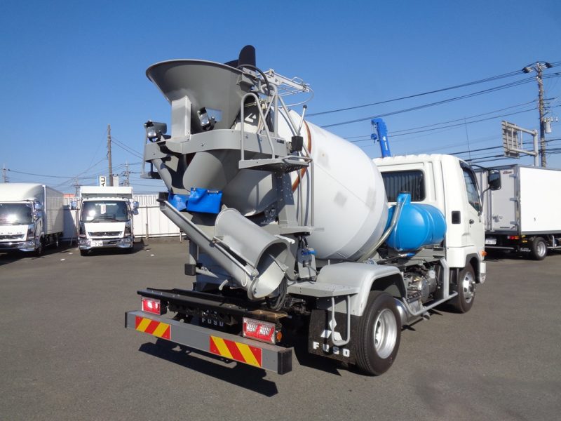 三菱 中型トラック ミキサー1.5m3カヤバ 画像