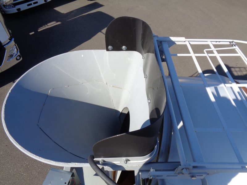 三菱 中型トラック ミキサー1.5m3カヤバ 画像