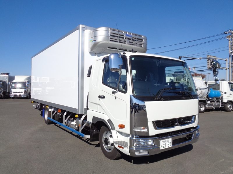 三菱 中型トラック 冷凍車ワイドエアサス格納PG付 画像
