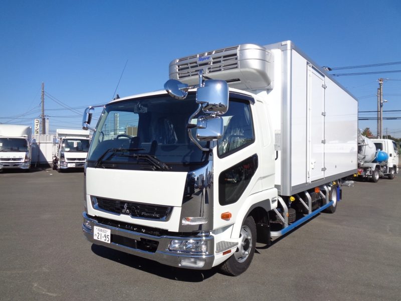 三菱 中型トラック 冷凍車ワイドエアサス格納PG付 画像