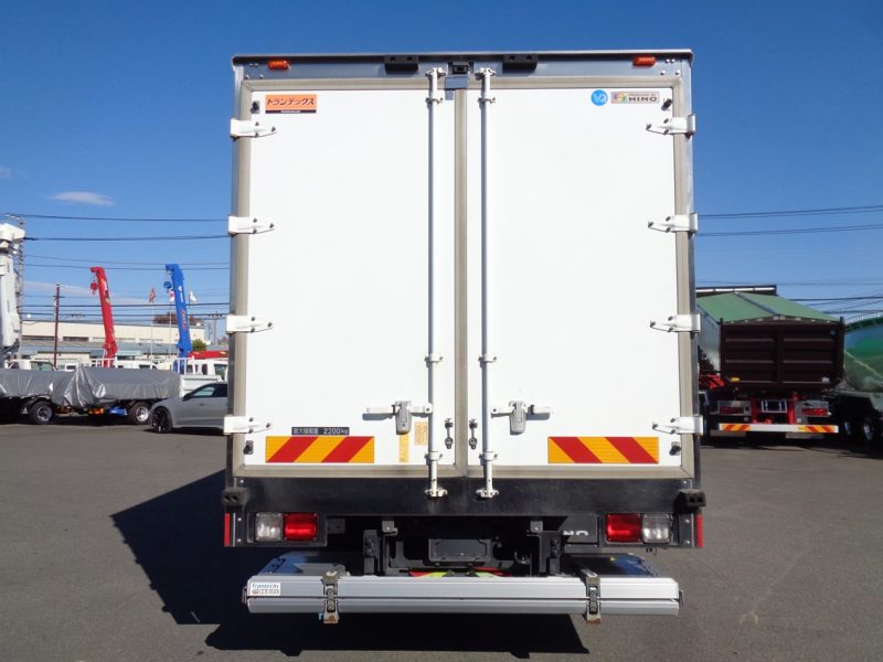 日野 中型トラック 冷凍車ワイドエアサス格納PG付 画像