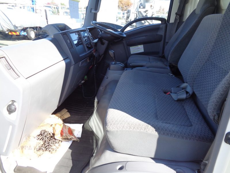 いすゞ 小型トラック 冷凍車中温(ワイド・ロング)スムーサー 画像