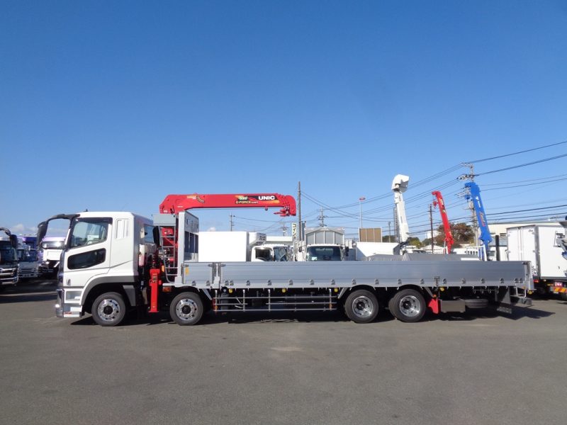 三菱 大型トラック ユニック4段エアサス(12.7t)8.74mフジタボデー 画像