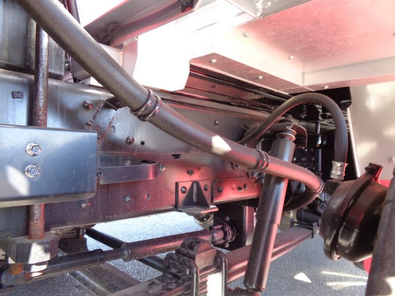 三菱 大型トラック ユニック4段エアサス(12.7t)8.74mフジタボデー 画像