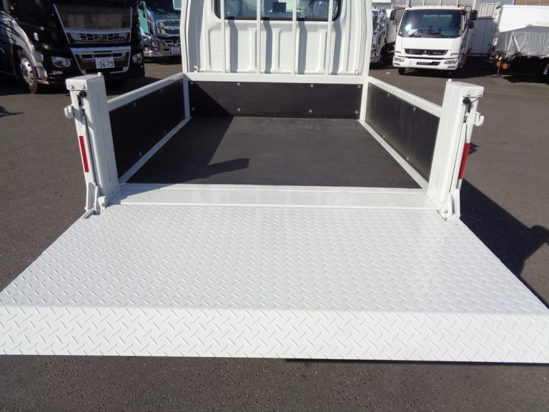 三菱 小型トラック Wキャブ垂直PG付 画像