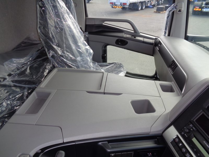 三菱 大型トラック ダンプ土砂5.3m 画像