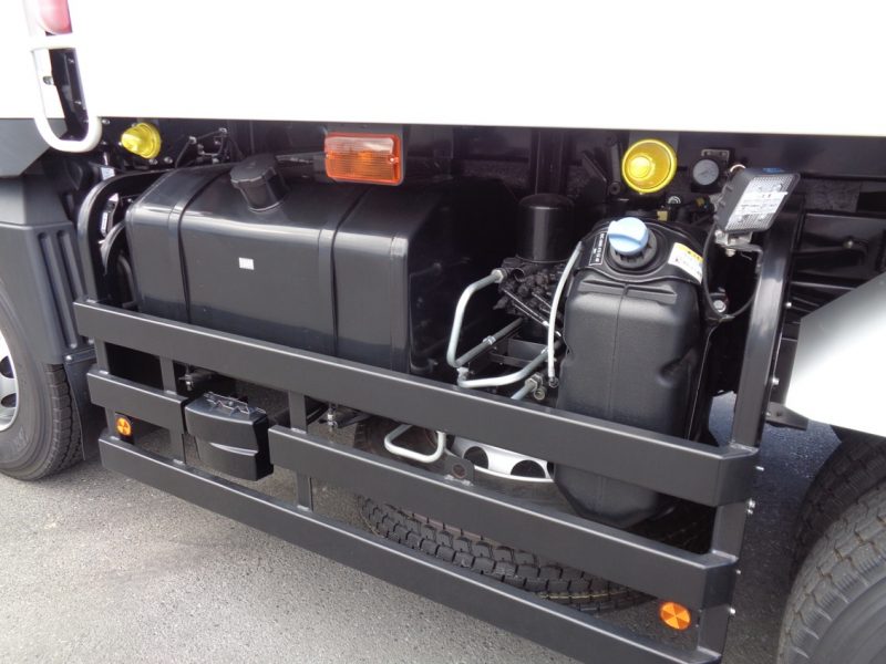 三菱 大型トラック ダンプ土砂5.3m 画像