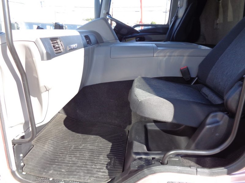 三菱 大型トラック ウィングエアサス(シフトパイロット) 画像