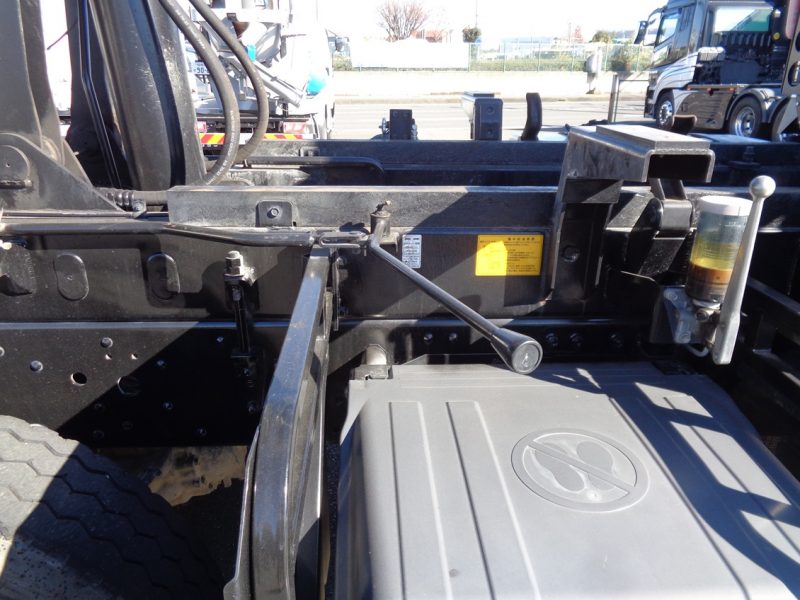 三菱 大型トラック ダンプ土砂ハイルーフ5.1m 画像