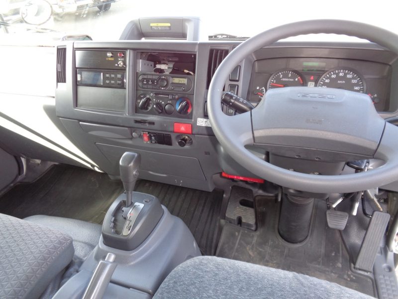 いすゞ 小型トラック 冷凍車中温(ワイド・ロング)加温付スムーサー 画像