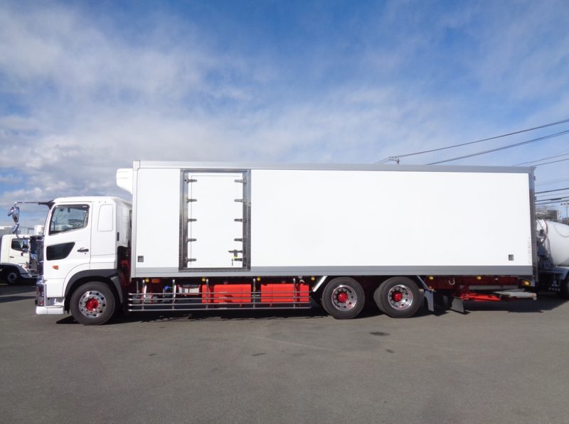 日野 大型トラック 冷凍車総輪エアサス格納PG付 画像