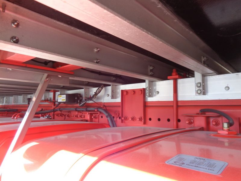 日野 大型トラック 冷凍車総輪エアサス格納PG付 画像