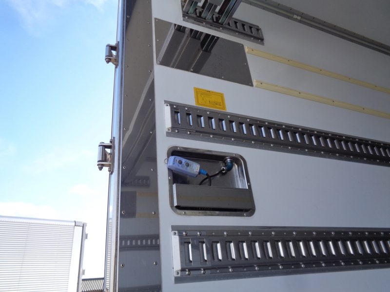 日野 大型トラック 冷凍車総輪エアサス格納PG付 画像