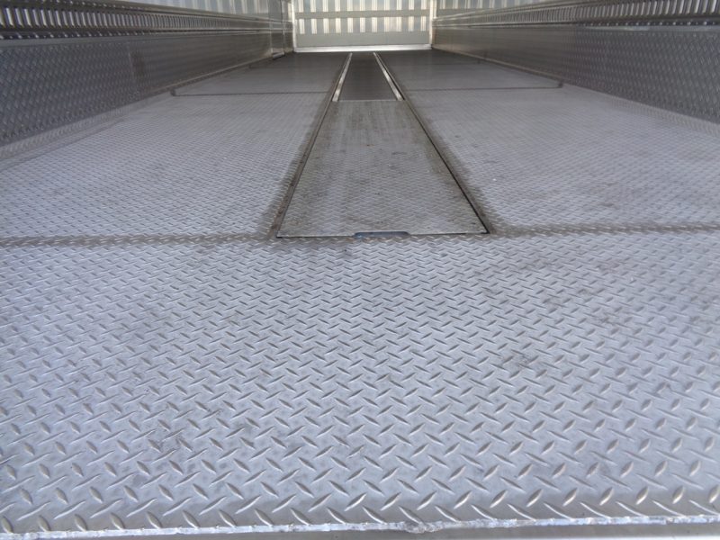 日野 大型トラック 冷凍車総輪エアサス格納PG付 画像