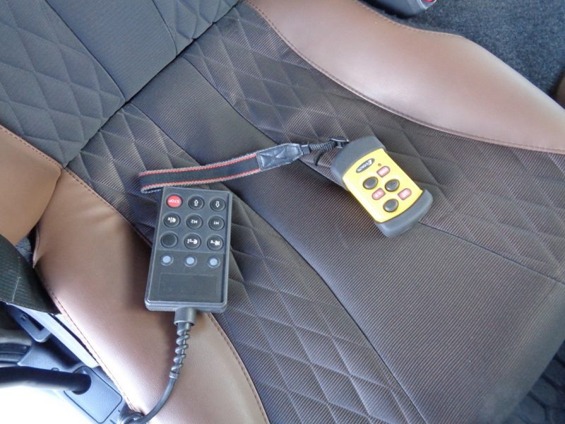 日野 大型トラック 冷凍車総輪エアサス格納PG付 画像