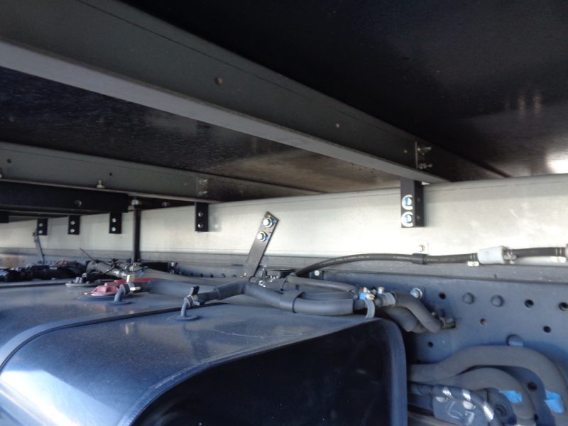 いすゞ 小型トラック 冷凍車中温(ワイド・ロング)加温付スムーサー 画像